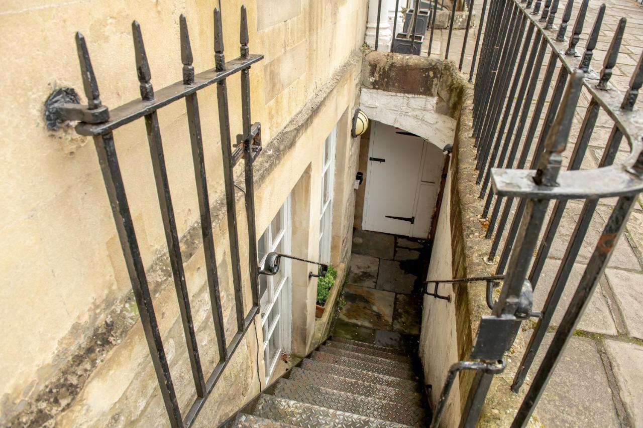 Ainslie'S Apartment Belvedere บาธ ภายนอก รูปภาพ
